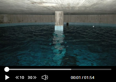Une vidéo d'une piscine sous un bâtiment, du chlorothalonil dans les systèmes d'eau.